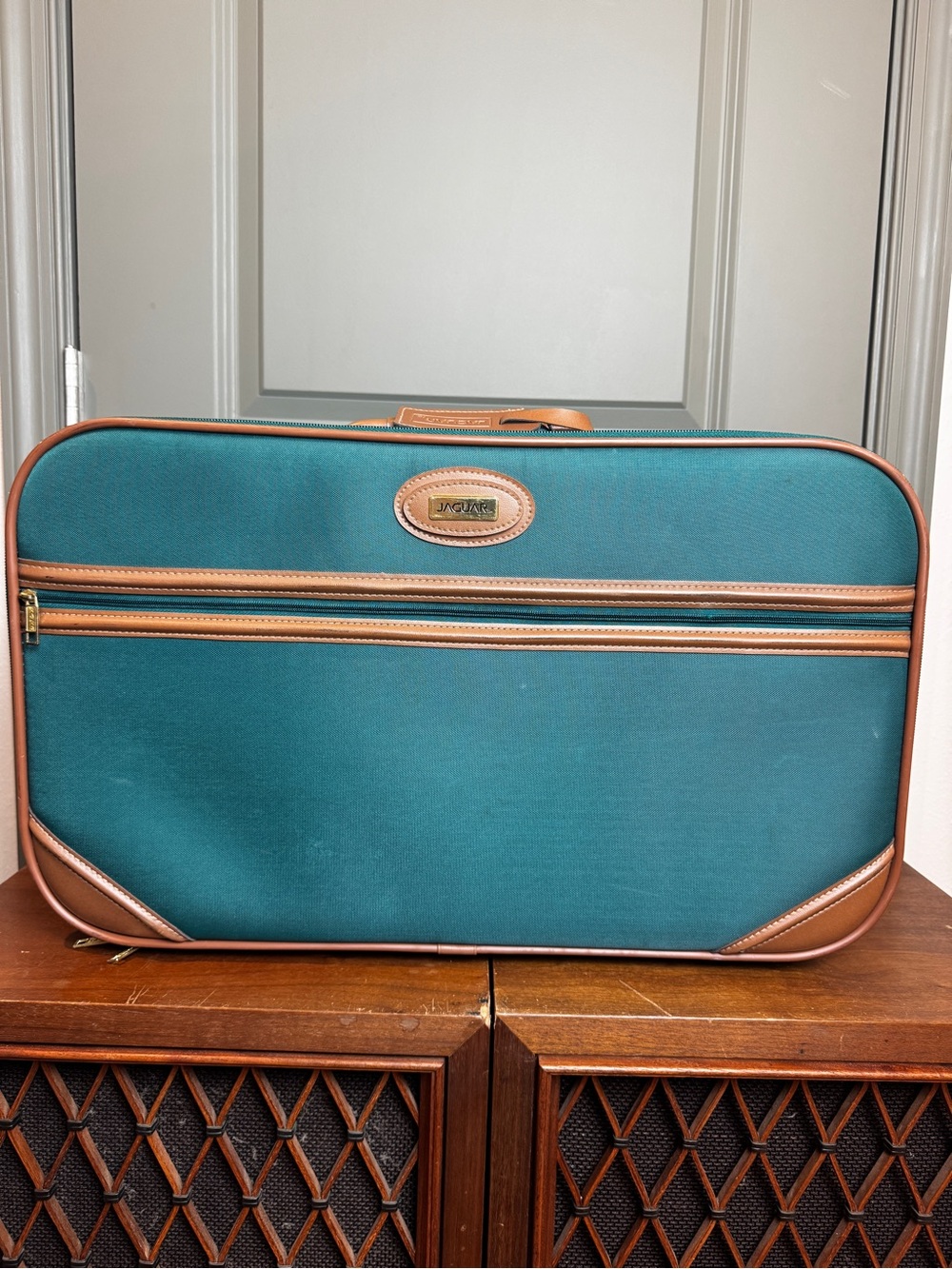 Jaguar Luggage Suitcase Travel Bag Green With Leather Trim - Vintage Luggage